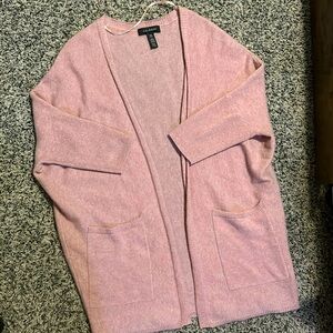 NWOT. Woman’s Halogen 3/4 sleeve pink 100% cashmere cardigan. One size.